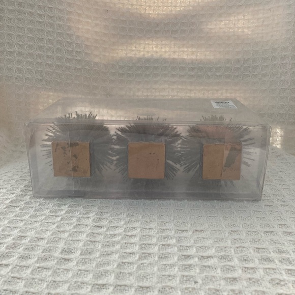 H For Happy Bed Bath & Beyond Fluffy Bottle Brush Trees Set Of 3 New With Tags - Picture 5 of 8